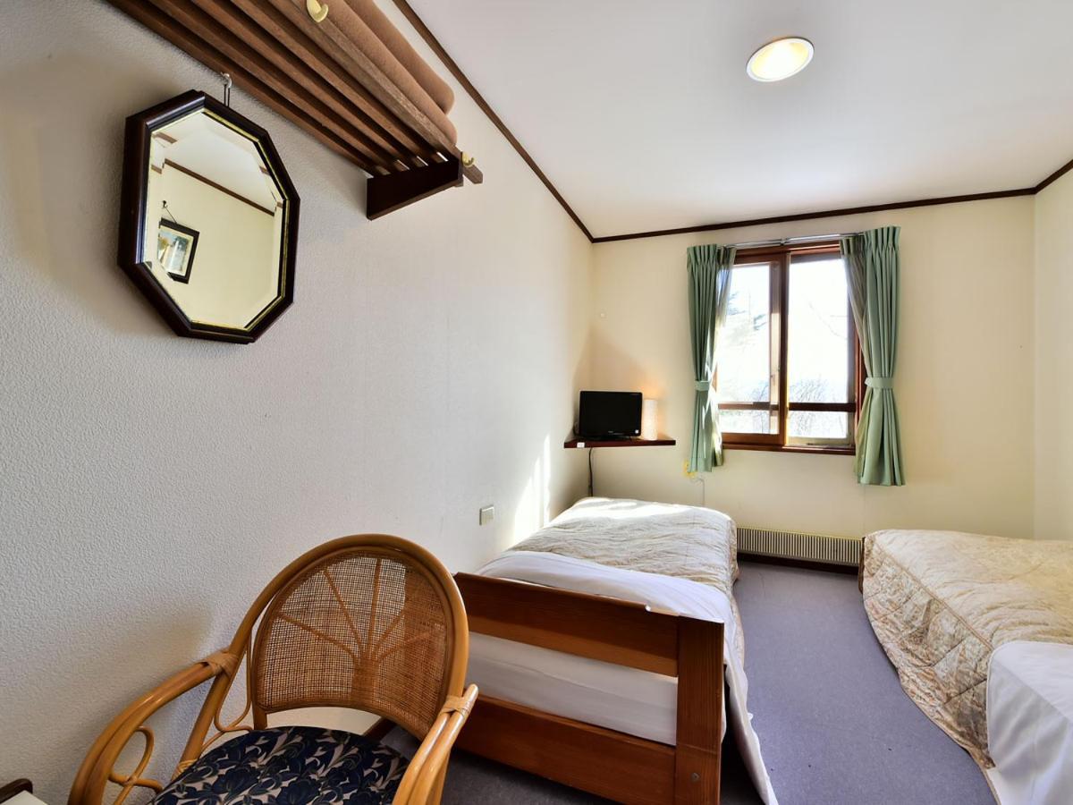 Kurumayama Kogen Guesthouse Urara 치노시 외부 사진